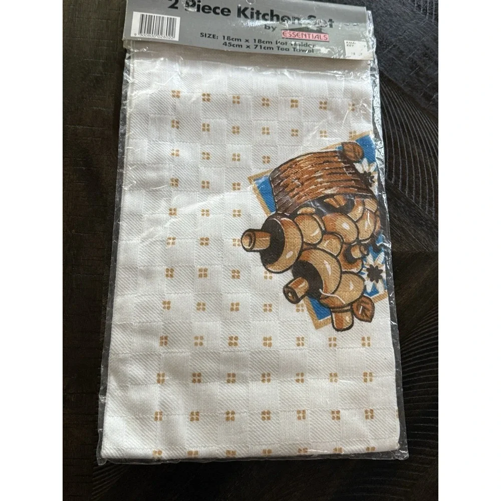 Vintage‎ K-Mart Kitchen Tea Towel Pot Holder Set Mushrooms